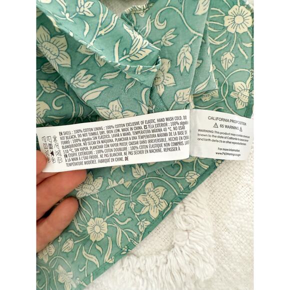 Tuckernuck | Hyacinth House Emmy Blouse in Green Floral | Sz M - Picture 10 of 10